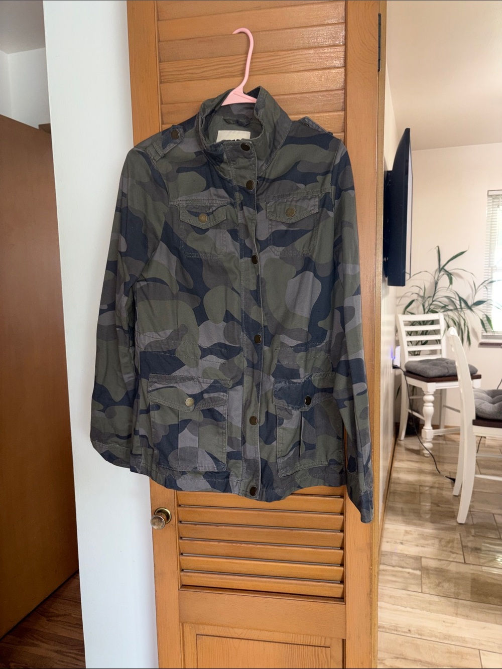 Women’s Camouflage Field Jacket - Olive Camo